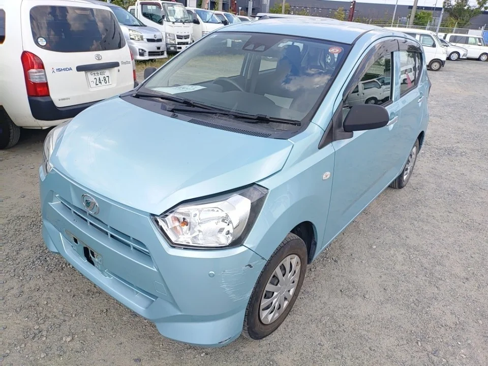 Daihatsu Mira e:S LA350S 2021